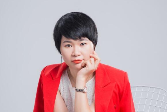 Founder Gina Gina Yu